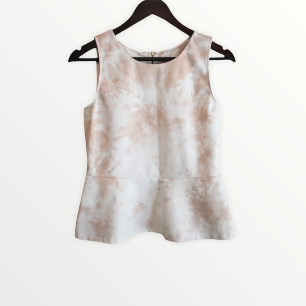Tan tie dyed Ann Taylor LOFT peplum tank, Size XS